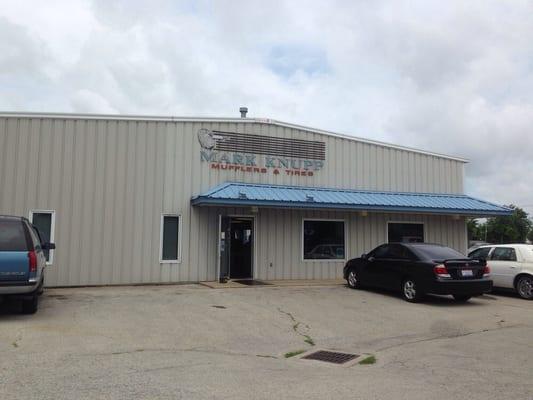 MARK KNUPP MUFFLER & TIRE