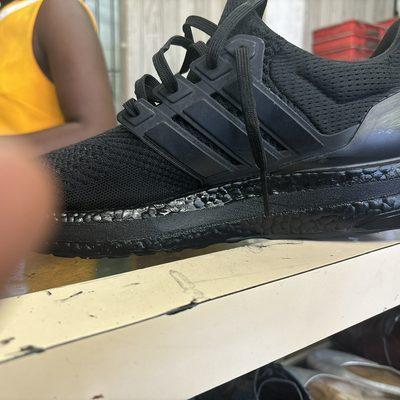 10mm lift. Sole was split, lift added & put back together