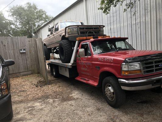 Jimmy Nichols Towing & Repair