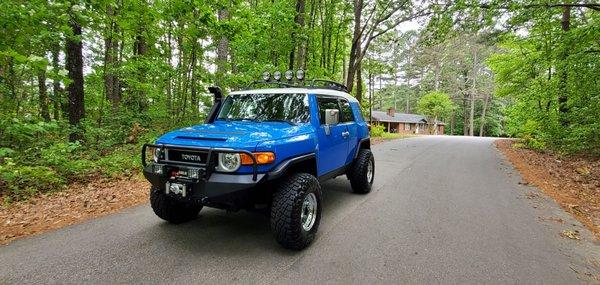 2007 Fj cruiser 6 speed, 93 k miles Available now!
ABSOLUTELY FUN 4x4 offroad powerful beast!
loaded with options
