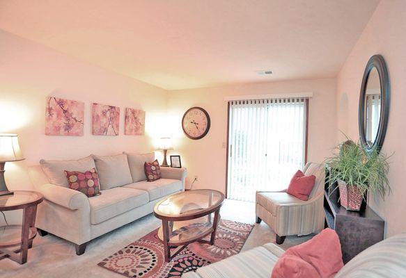 Pembroke Crossing Apartments