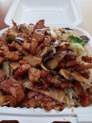 Chicken Teriyaki + mushrooms (+$1.00)
