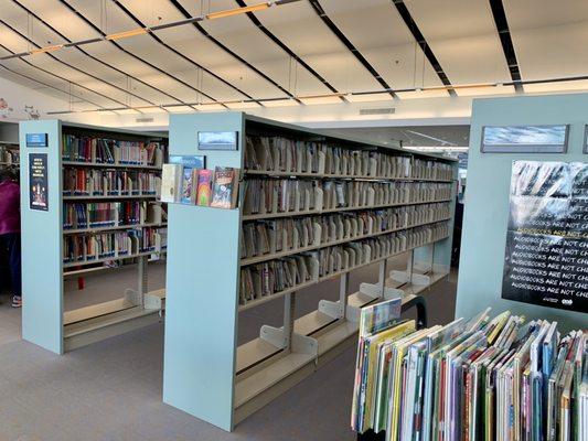 Monterey Park Bruggemeyer Library