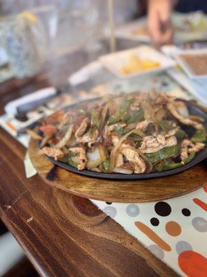 La Mansion Mexican Grill & Cantina