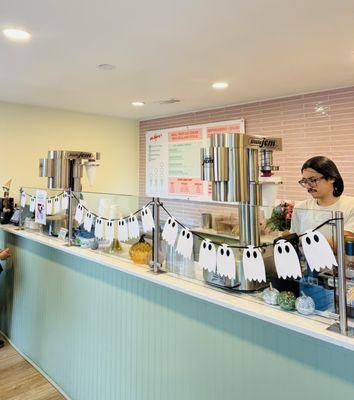 Mr. Henry’s Real Fruit Ice Cream