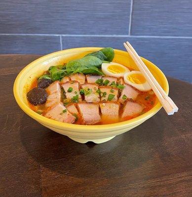 This is one of the island's favorite restaurants. They don't disappoint, food is excellent, the staff is always friendly.