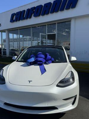 California Beemers Teslers