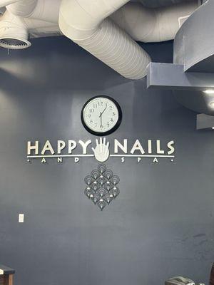 Happy Nails & Spa