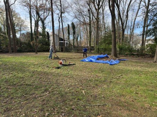 Two Rivers Lawn & Landscaping