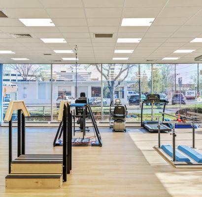 FYZICAL Therapy & Balance Centers