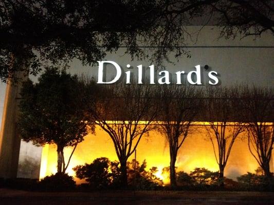 Dillard's