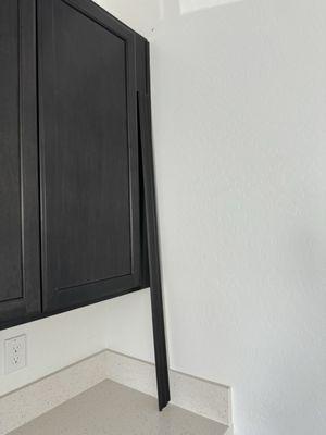 Broken cabinet. Would you show a property like this?