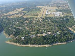 Fly right in to Spicewood Airport (88R)