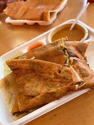 Spinach Cheese Masala Dosa