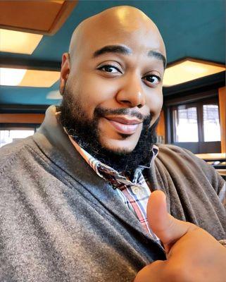 Me giving Wyandanch Drugs the thumbs up!!