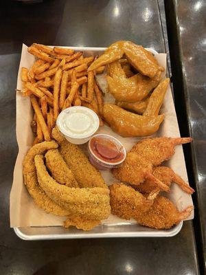 Wings Cafe - Westport