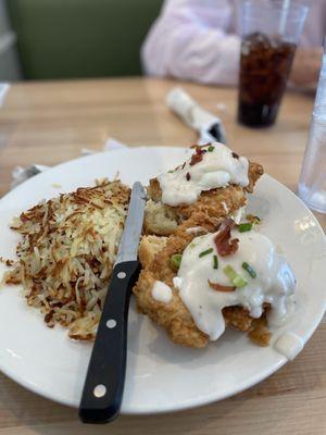 Chicken Benny (Biscuit, fried chicken, poached egg, gravy, topped with bacon & green onion)