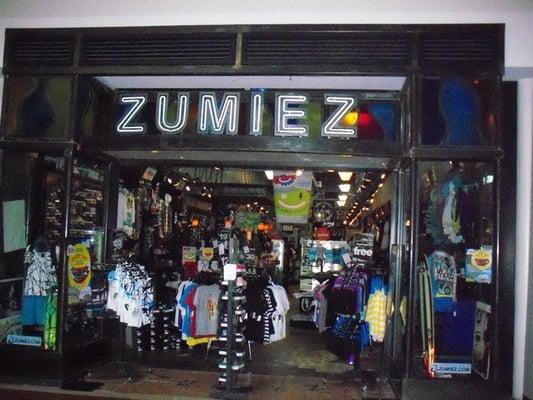 Zumiez