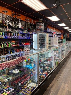 Black & Orange Smoke Shop