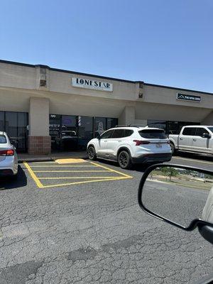 Lone Star Barber Parlor