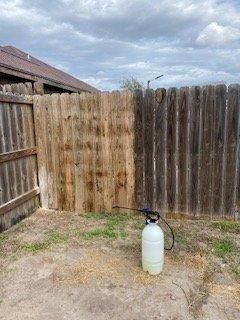 Selvera’s Pressure Washing