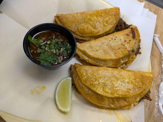 birria tacos