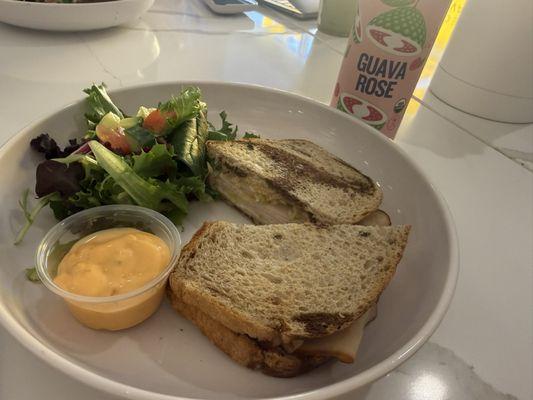 De Novo Market & Tap