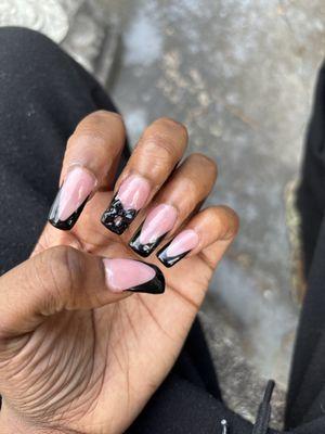 Le Nails