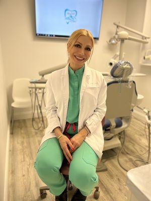 Maryam Ashraghi - Alpine Dental