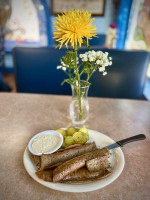 Eirinis Gyros and More