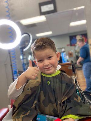 Kid's hair cut