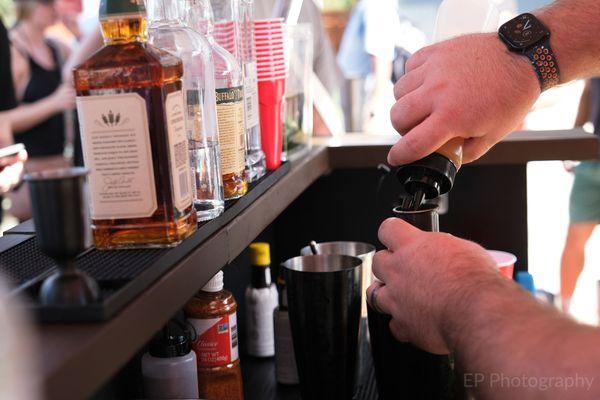 The Wandering Wineaux