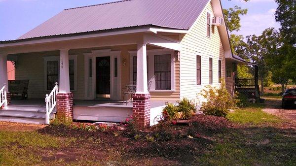 Cedarlane Inn & RV Park