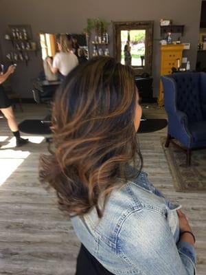 Side view: Thank you Laura for the balayage and layers!