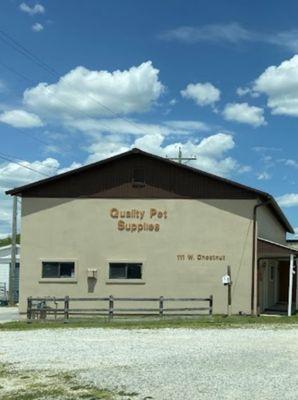Quality Pet Supplies