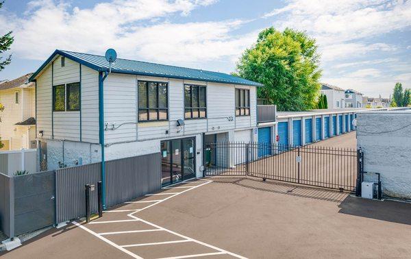 SecureSpace Self Storage Parkland Tacoma