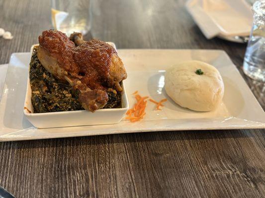I LOVE SPINACH with chicken and fufu