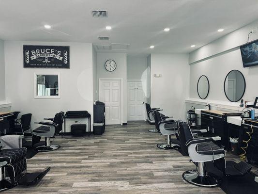 Bruce's Barber Shop