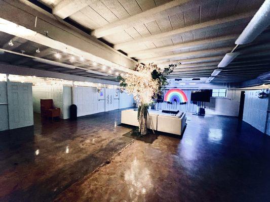 Mid-sized meeting space available for rent by the hour or by the day. Seating capacity 75 to 80. Chairs included.