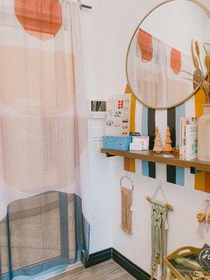 Foiling Queen by Courtnee Fuehrer