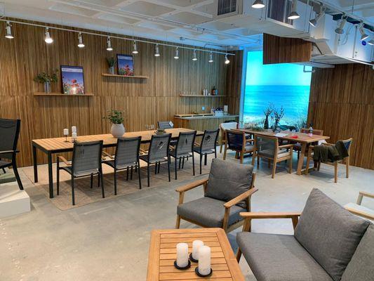 Extendable dining table, stacking dining chairs, sofa chairs, rope chairs, teak wood, wood, powder coated aluminum, maintenance free