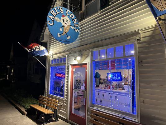 Carl’s Cones
