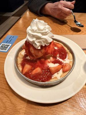 Strawberry Shortcake Pizookie