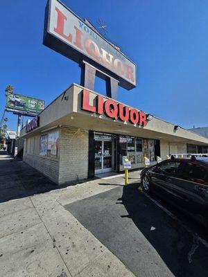 York Square Liquors
