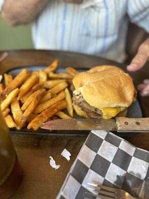 Lemonade House Grille