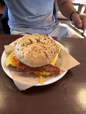 Bagel breakfast sandwich