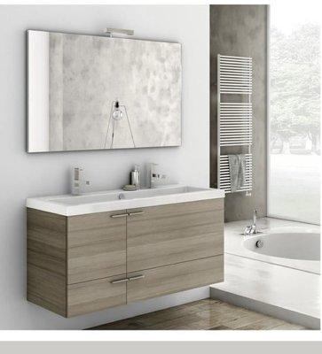 Lion 5 Stars Construction