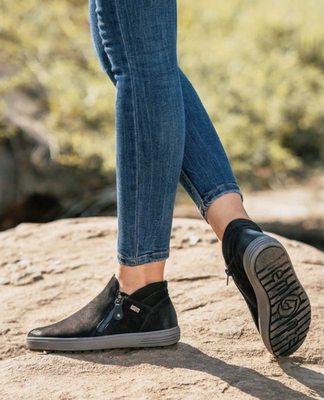 Footbeats for Women