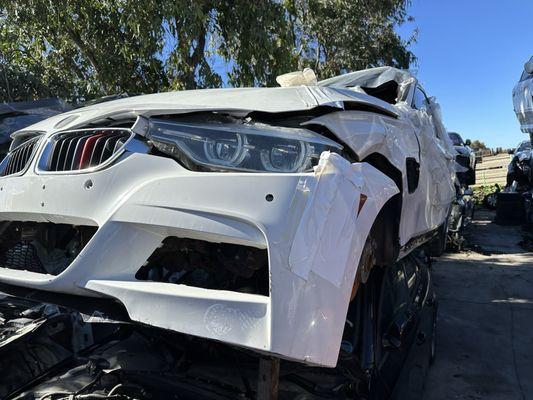 Montoyas Auto Wrecking