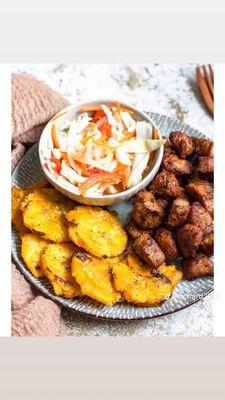 Food and pleasure restaurant